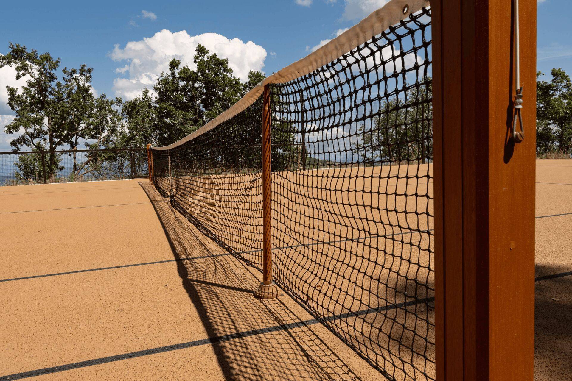 Court de tennis privé du Domaine Château du Bois
